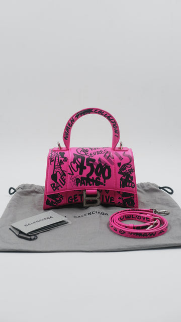 Hourglass Small Limited