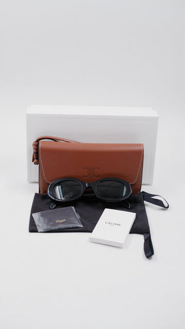 CL40194U Oval Shaped Sunglasses