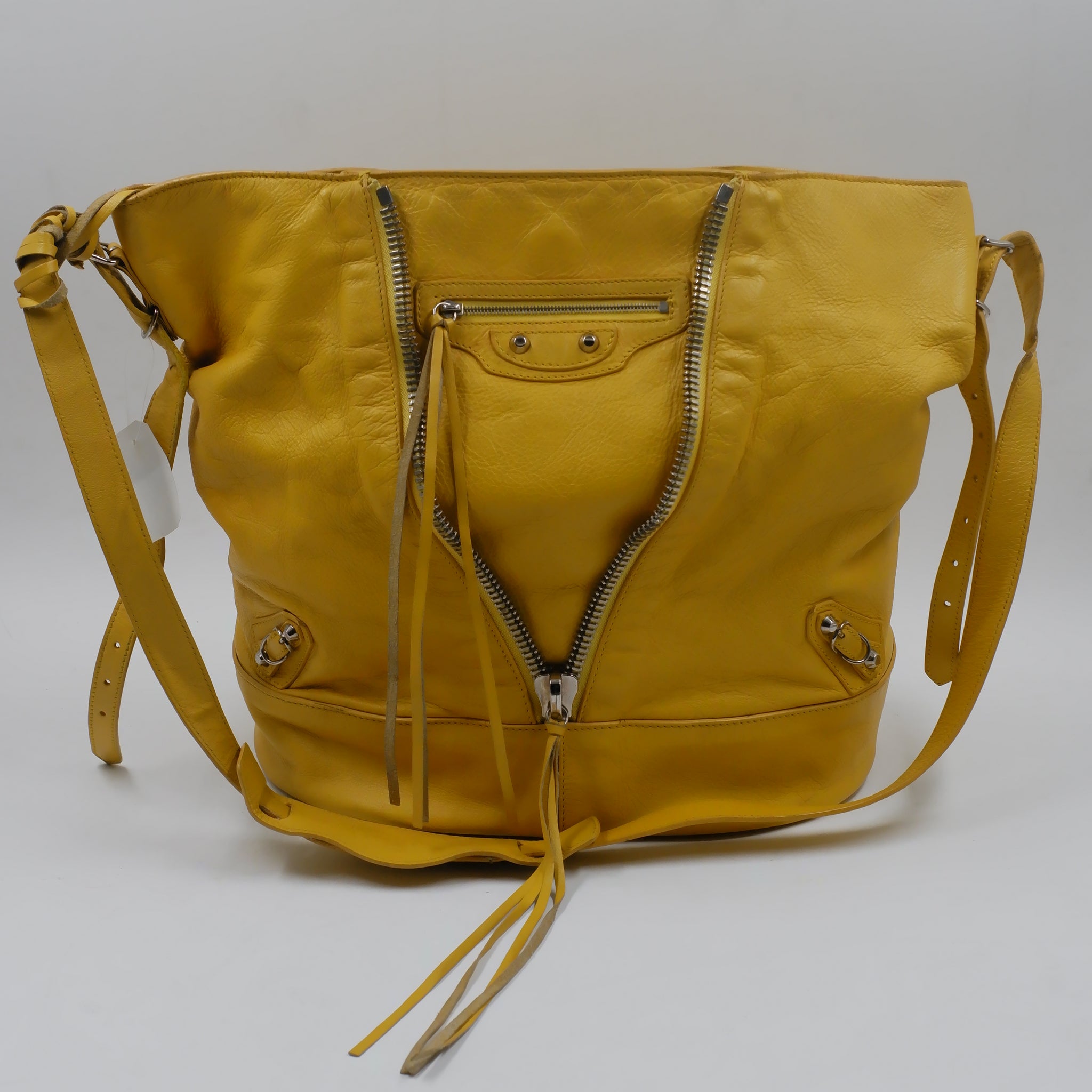 PAPIER DROP BUCKET BAG