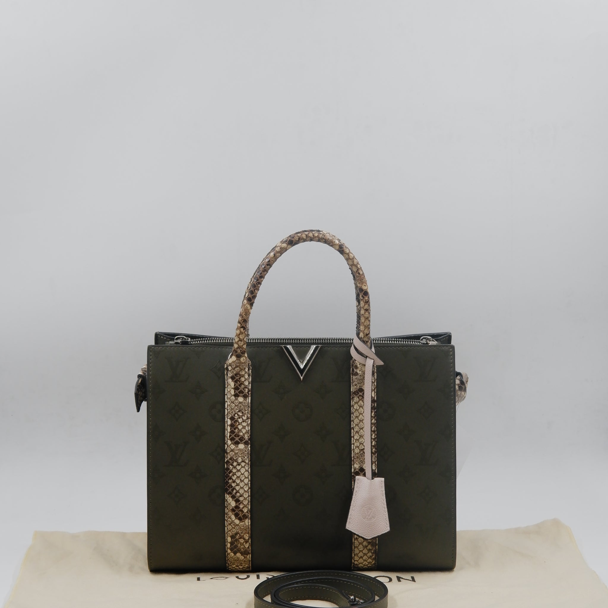 CUIR PLUME