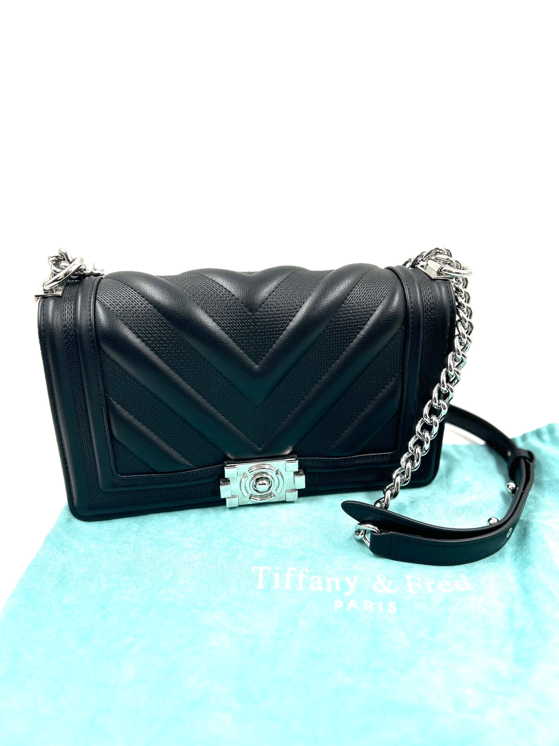 T&F CHEVRON MEDIUM