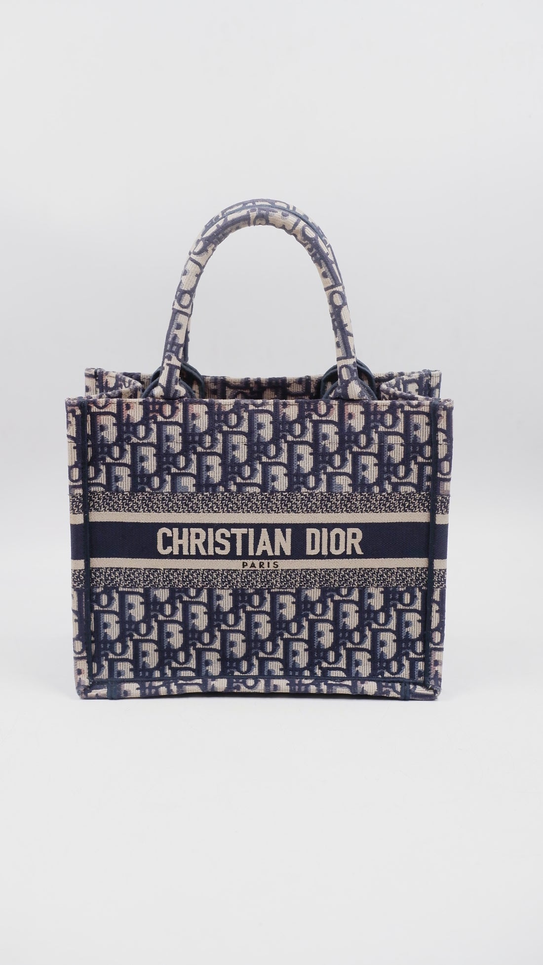 Book Tote Oblique Embroidery
