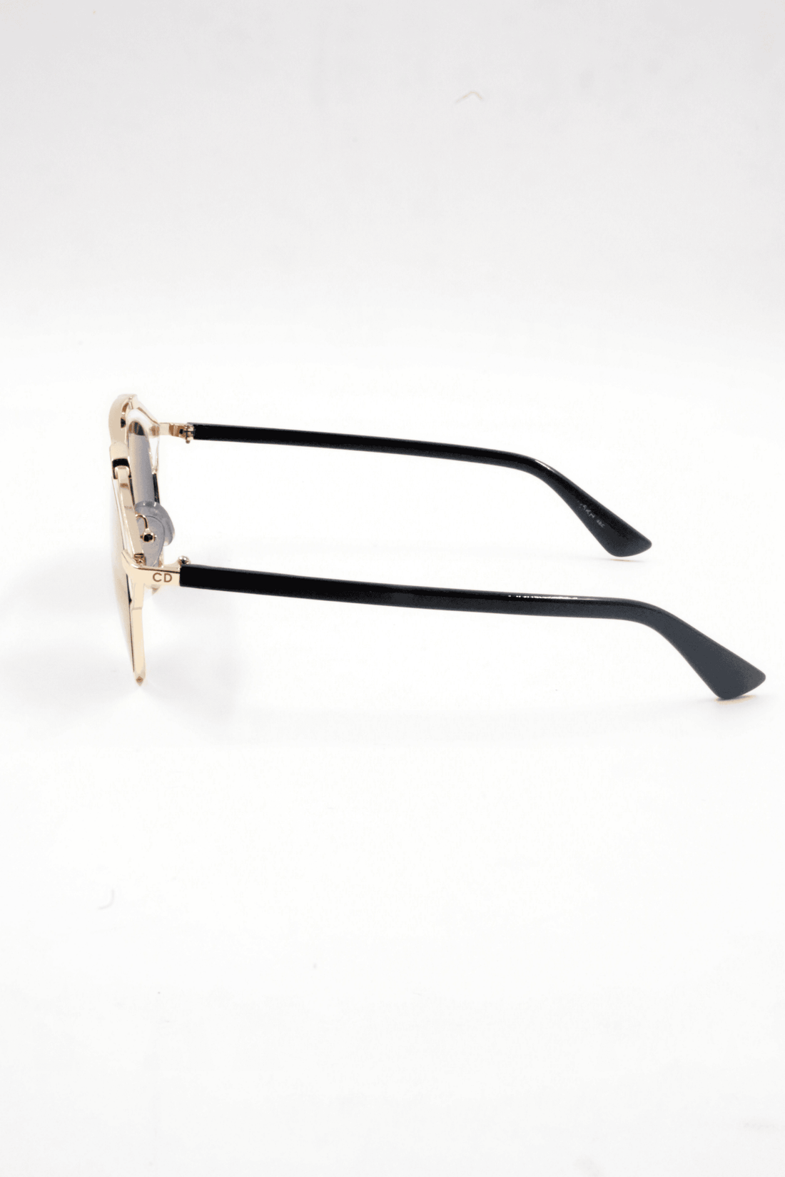C.D. SUNGLASSES