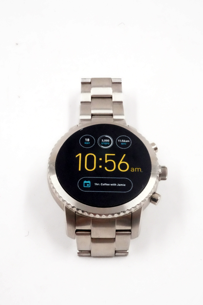 Q Explorist DW4A Smart Watch
