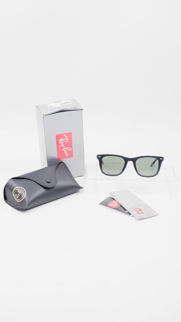 Wayfarer RB4420