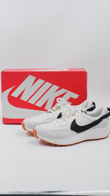 Waffle Debut Sneakers