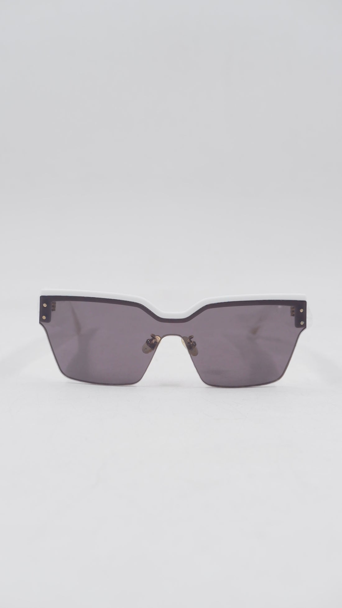 Club M4U Sungalsses Brand New