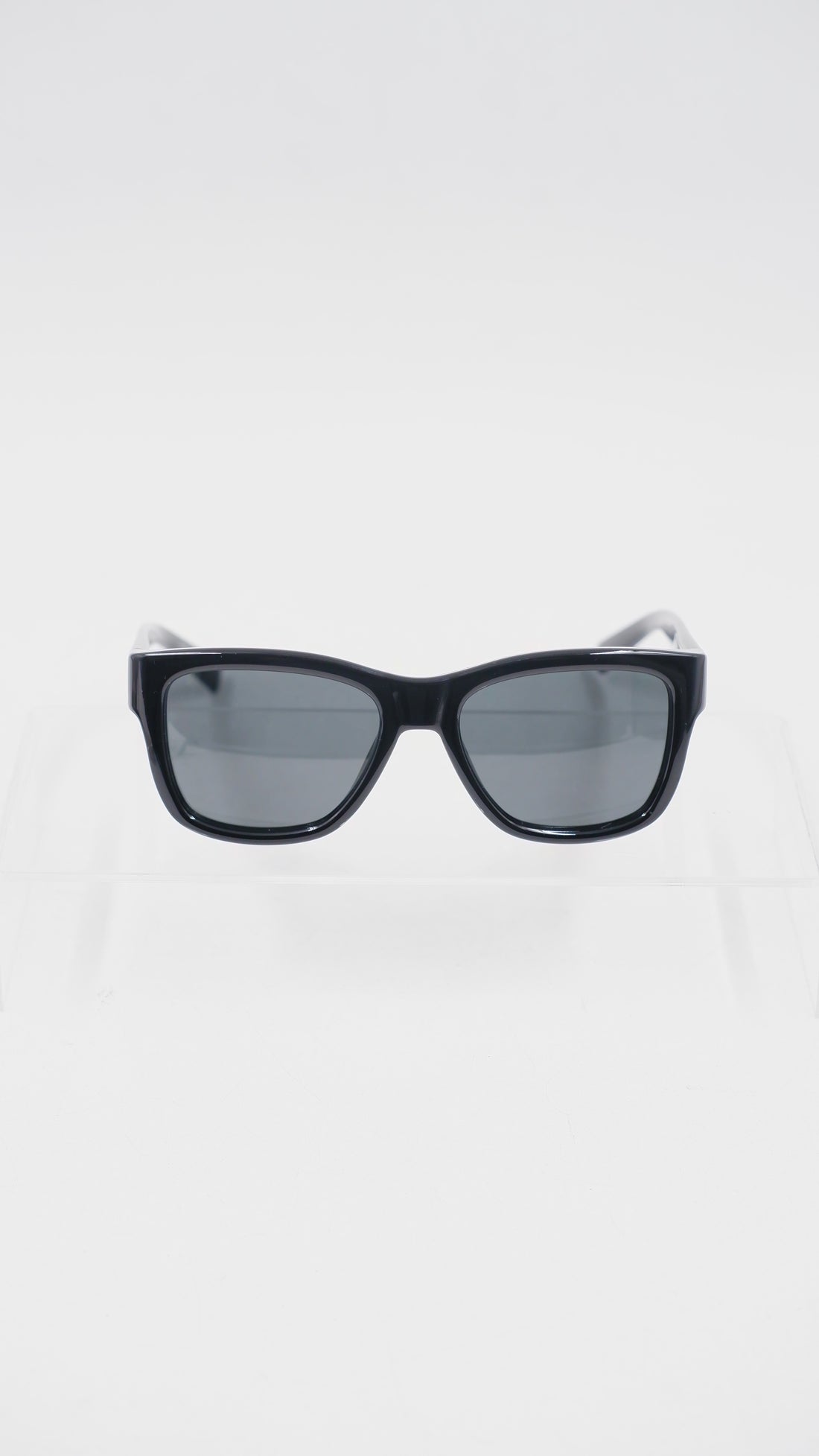 SL674 Sunglasses