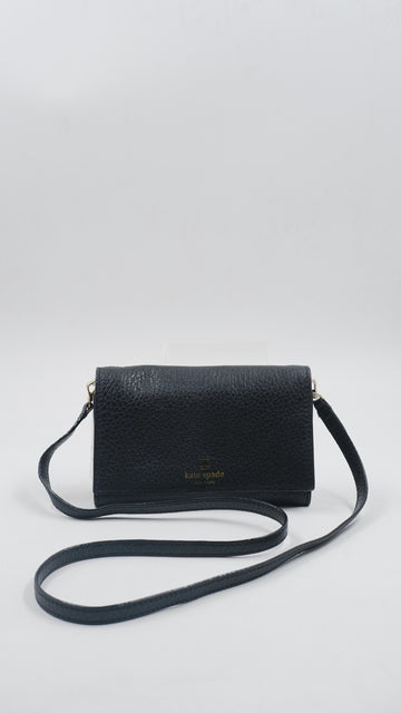 Crossbody clutch