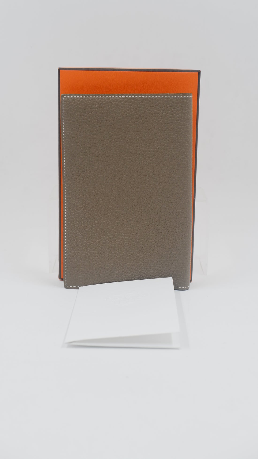 Eazip PM Etoupe Book Cover