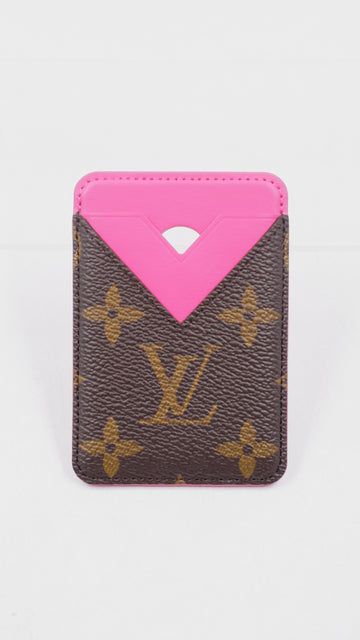 Magnetic Card Holder (Brand New)