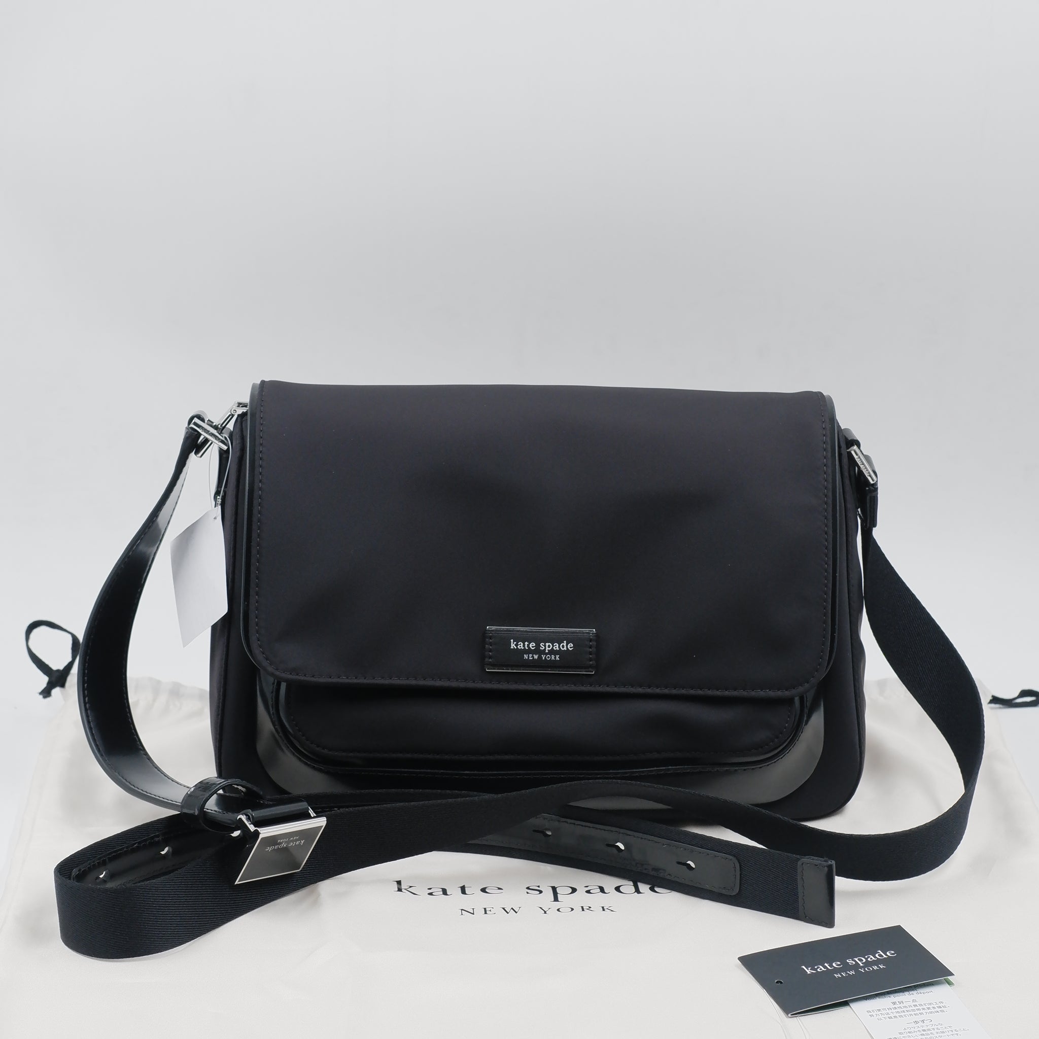 Sam Icon Messenger Bag