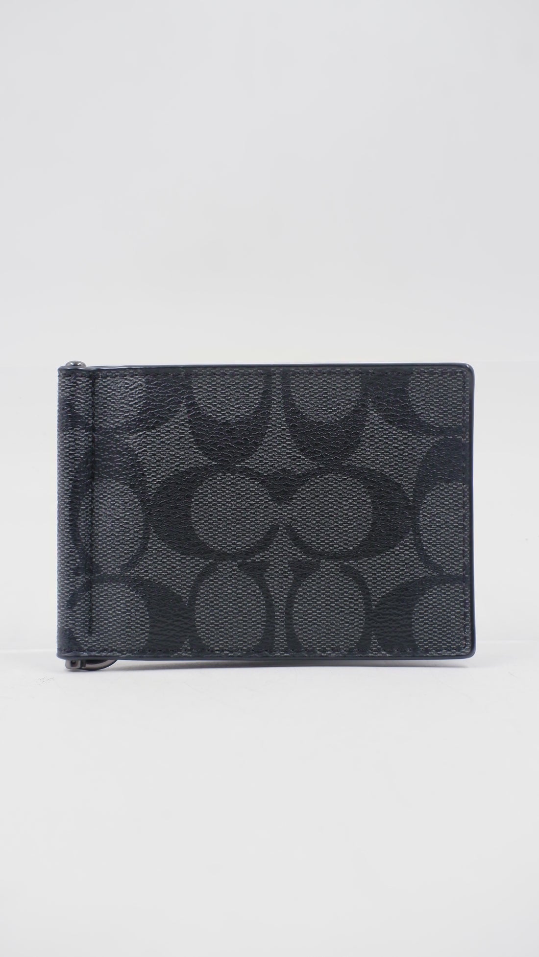 Compact Clip Card Holder