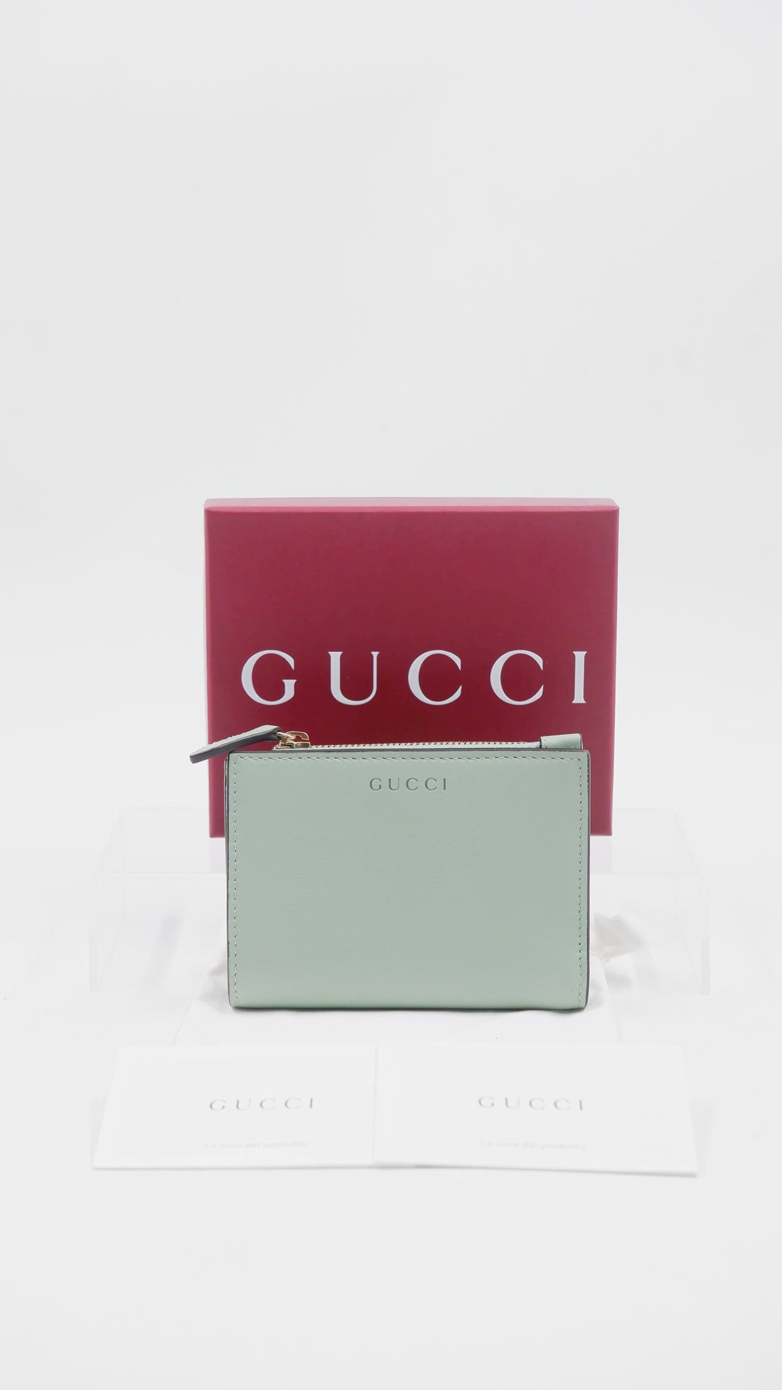 GG Emblem Zip Wallet (Brand New)