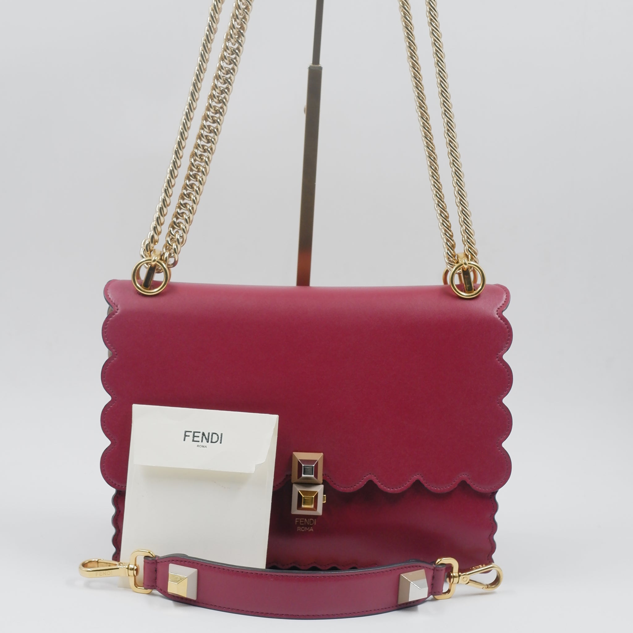 Kan I Scalloped Shoulder Bag