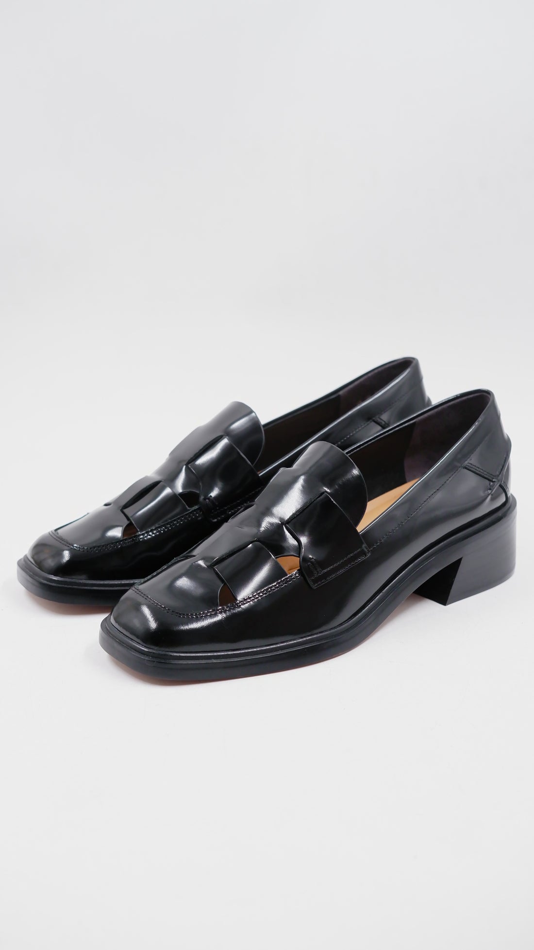 Gene Cut Out Heeled Loafer