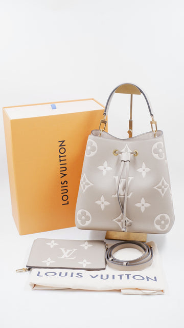 NeoNoe Bicolor MM Bucket Bag (Microchip)