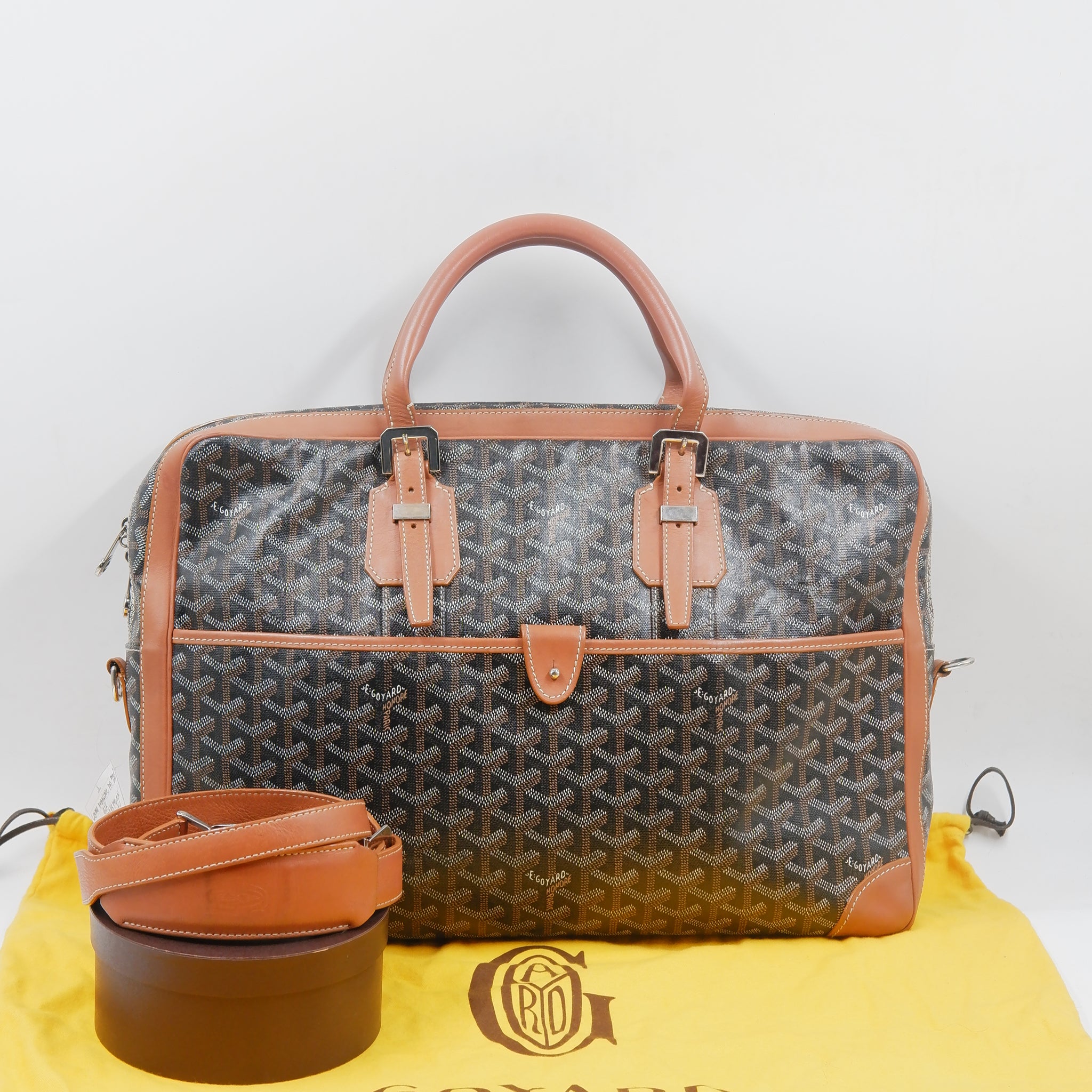 Ambassade PM Briefcase