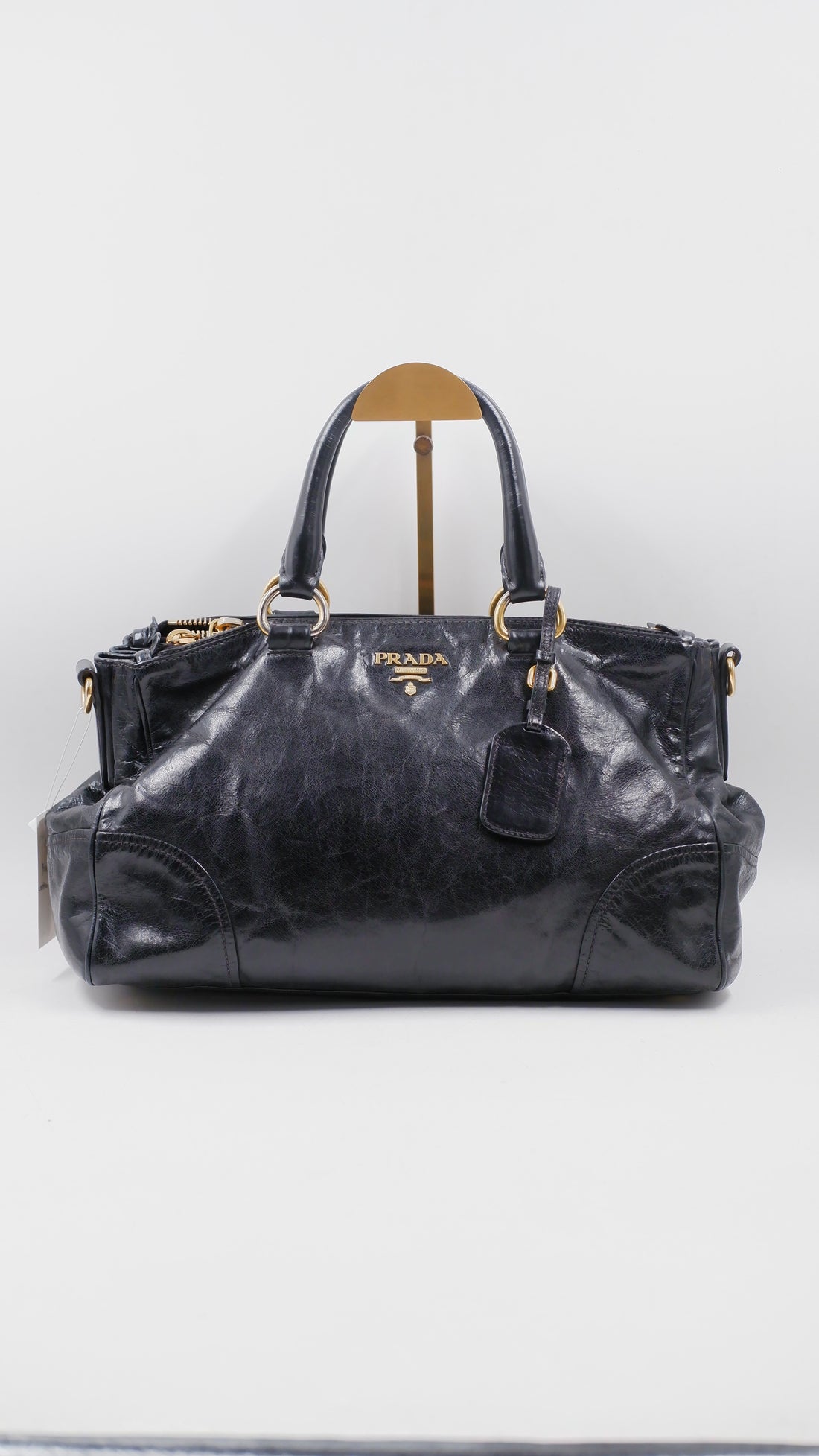 Vitello Shine Leather Tote
