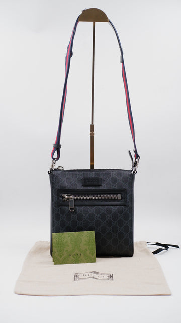 GG Supreme Canvas Small Messenger
