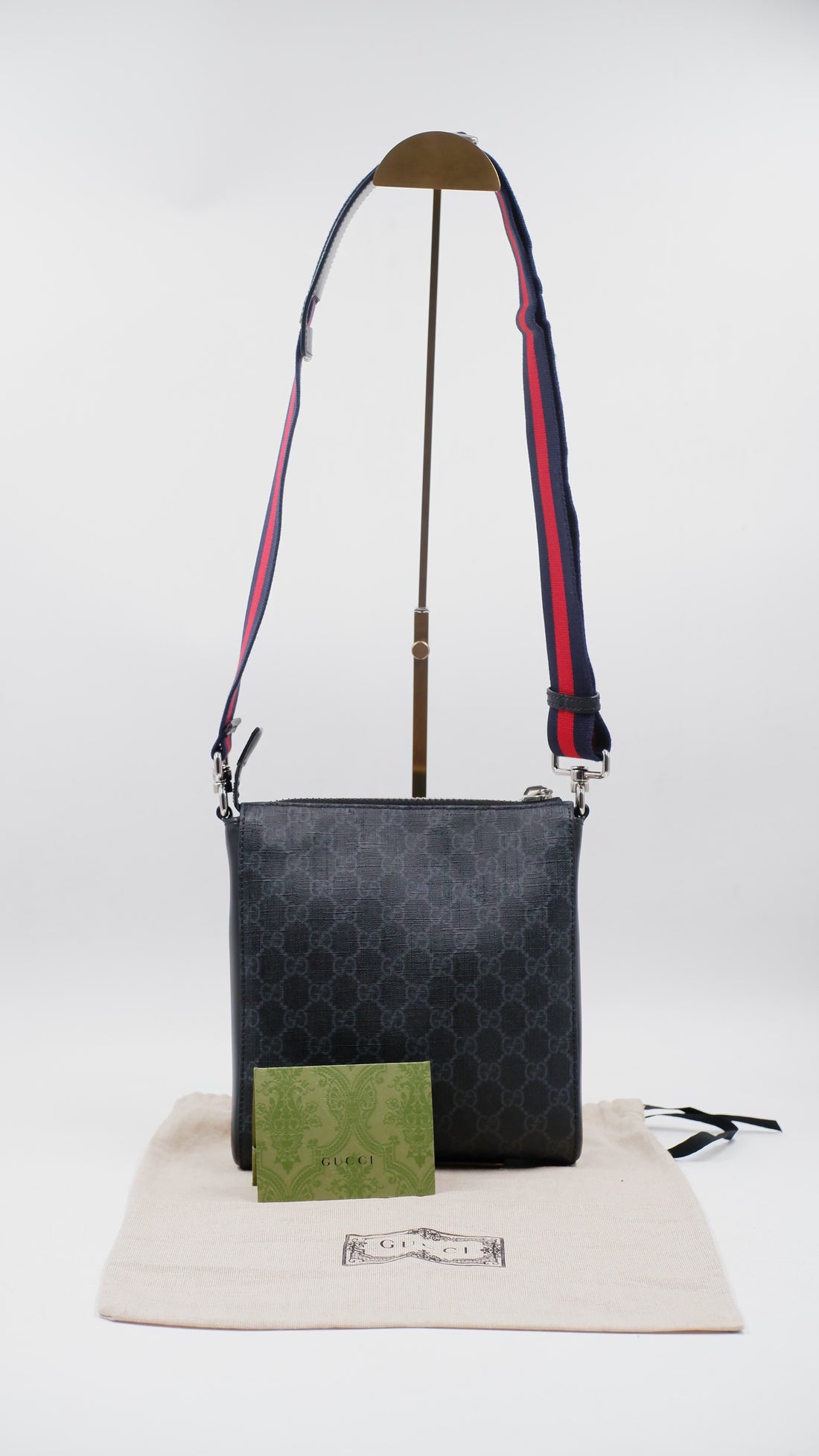 GG Supreme Canvas Small Messenger